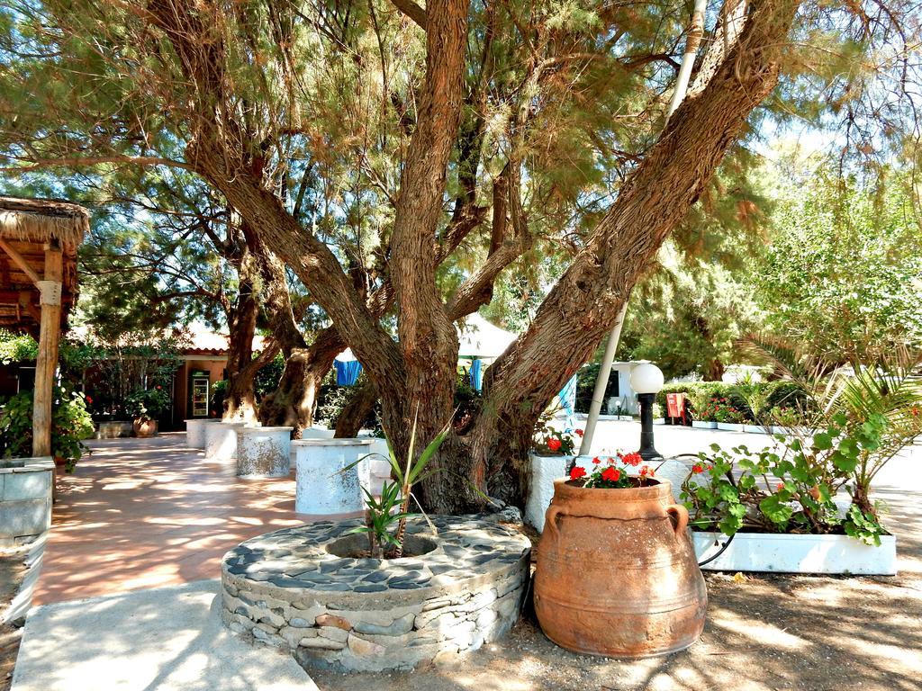 Camping Mithimna Kissamos Exterior photo
