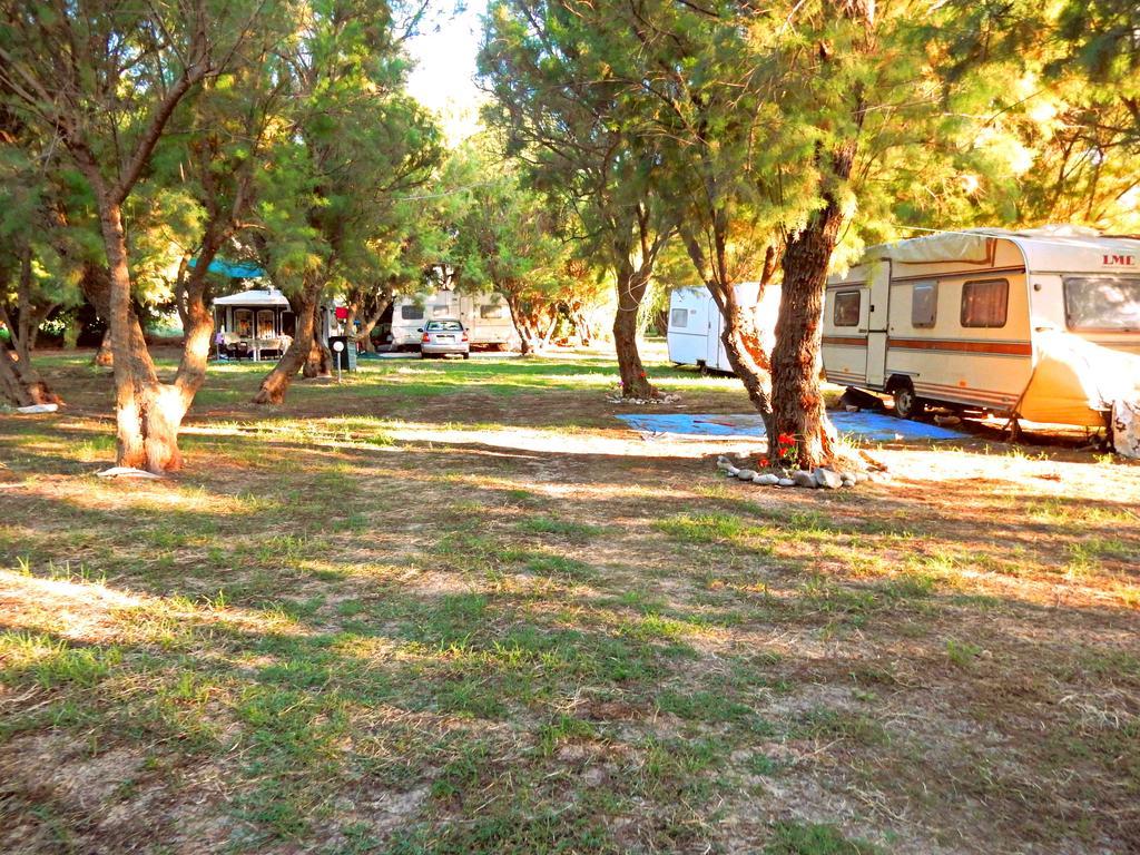 Camping Mithimna Kissamos Exterior photo